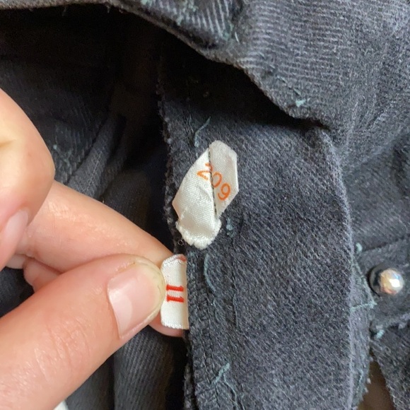 VINTAGE BLACK STUDDED DETAIL WIDE LEG WESTERN ROCK N ROLL JEANS - Picture 4 of 6